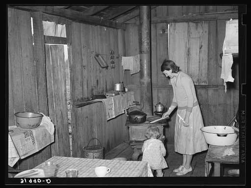Kitchen of Ed Bagget, sharecropper. Laurel, Mississippi