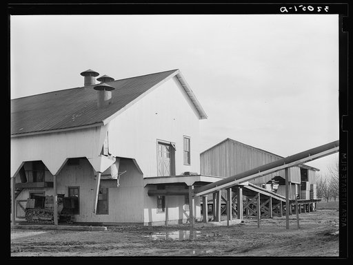 Cotton gin and warehouse. Sunflower Plantation, Mississippi
