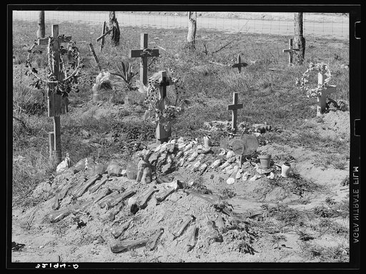 Mexican grave. Raymondville, Texas