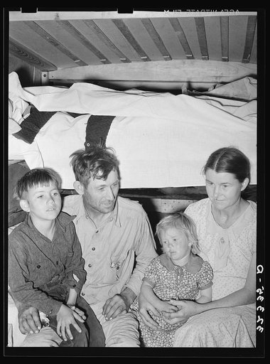 White migrant family in trailer home near Edinburg, Texas