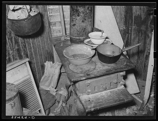 Stove and other articles in kitchen of Mexican living in San Antonio, Texas