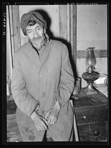 Old Mexican man. San Antonio, Texas