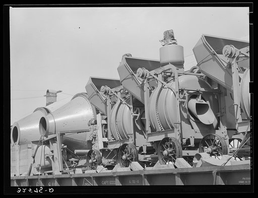 Concrete miners on railroad car. Eagle Pass, Texas