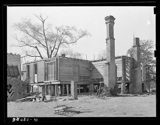 Ruins of old plantation house near Marshall, Texas