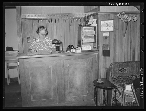 Hotel desk. San Augustine, Texas