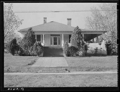 Residence. San Augustine, Texas