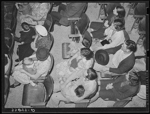 People waiting to see Department of Agriculture movie. San Augustine, Texas