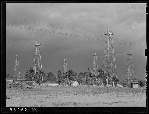 Oil derricks. Kilgore, Texas