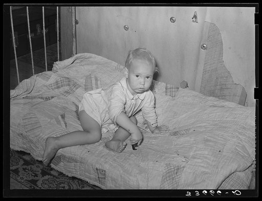 Child of tenant farmer. Arkansas River bottoms near Vian, Oklahoma