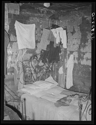 Bedroom in home of Negro tenant farmer. Muskogee County, Oklahoma
