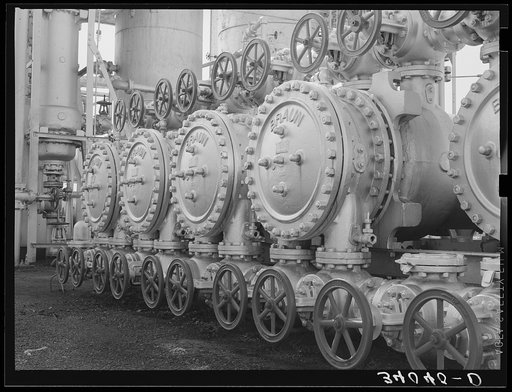 Stills, valves. Oil refinery, Seminole, Oklahoma