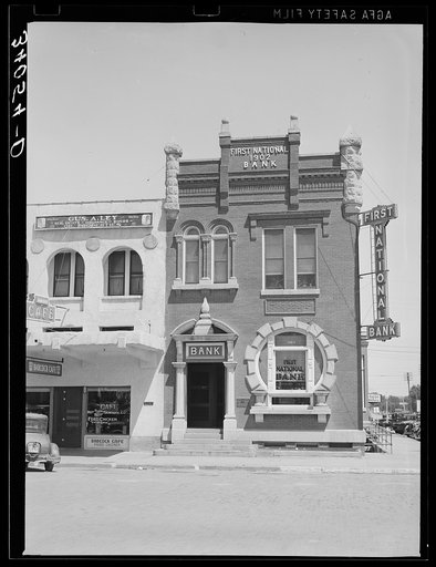 Bank. Perry, Oklahoma