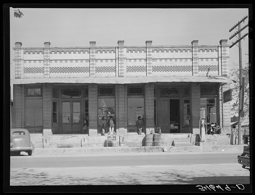 Post office and business establishments on the main street of Waelder, Texas