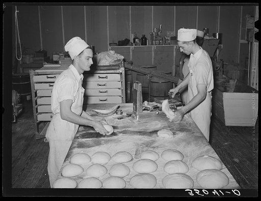 Forming loaves of bread. Bakery, San Angelo, Texas