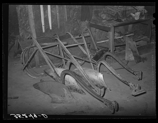 Plow points in blacksmith shop. Depew, Oklahoma
