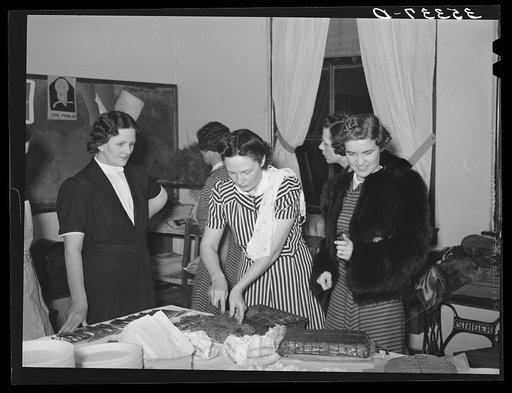Wives of Jaycee members before the buffet supper was served. Eufaula, Oklahoma. See general caption number 25