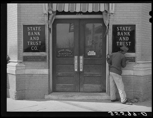 Bank door in San Marcos, Texas