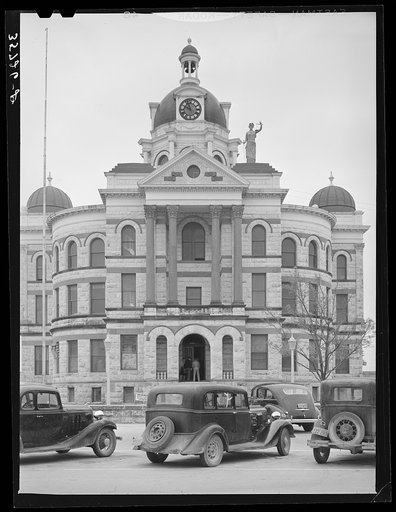 Detail of courthouse. Gatesville, Texas