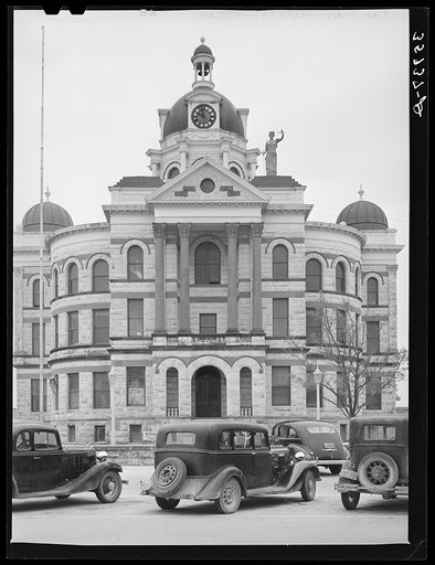 Untitled photo, possibly related to: Detail of courthouse. Gatesville, Texas