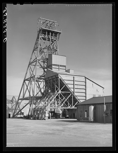 Tipple at potash mine in Eddy County, New Mexico. This is the largest potash mine in the world