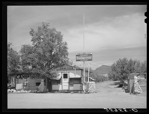 Tourist camp at Roosevelt, Arizona