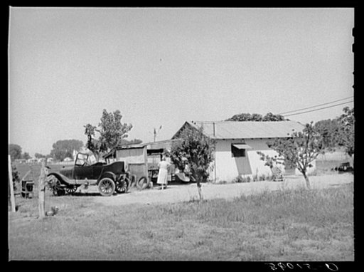 Home of FSA (Farm Security Administration) rehabilitation borrower. Maricopa County, Arizona