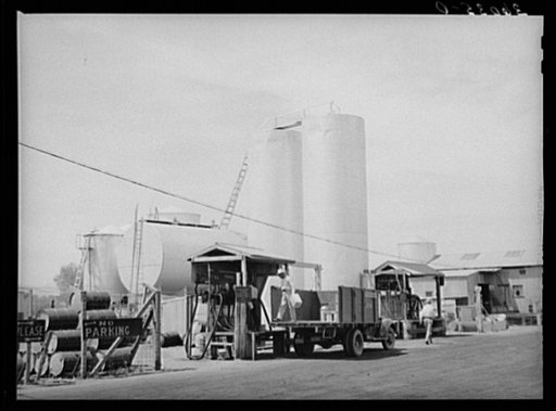 Untitled photo, possibly related to: Gasoline is bought in tank car lots for sale to the members of the United Producers and Consumers Cooperative. Phoenix, Arizona