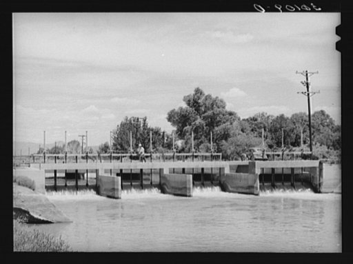 Main irrigation canal and gates. Maricopa County, Arizona
