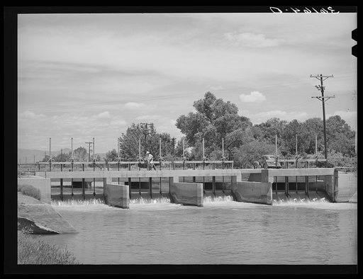 Untitled photo, possibly related to: Main irrigation canal and gates. Maricopa County, Arizona