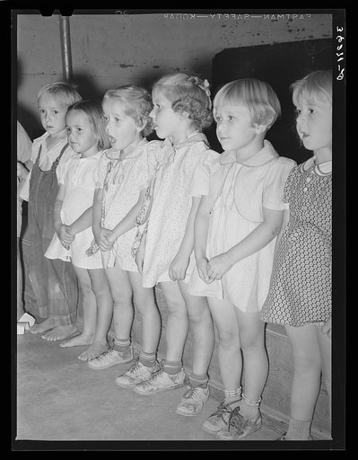 Children singing at the nursery school of the Casa Grande Valley Farms. Pinal County, Arizona