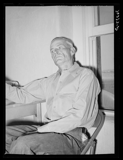 FSA (Farm Security Administration) official at board meeting at the Casa Grande Valley Farms. Pinal County, Arizona