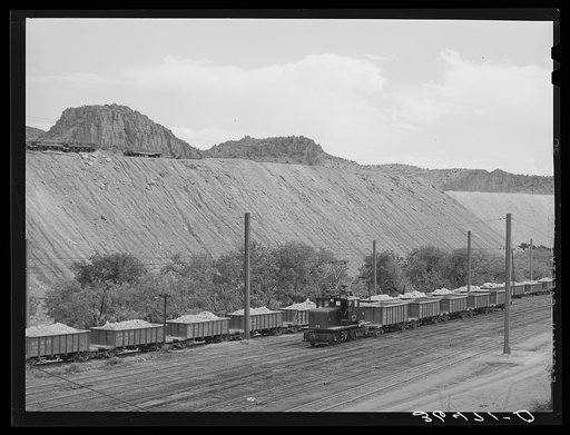 Carloads of ore. Santa Rita copper mines, New Mexico