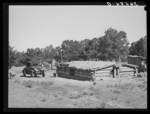 Dugout home of Faro and Doris Caudill. Pie Town, New Mexico