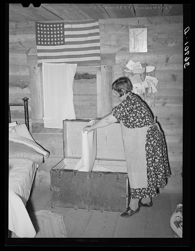 In the farm home of Bill Staggs. Pie Town, New Mexico