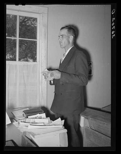 Jack Whinery leading the Sunday school discussion. Pie Town, New Mexico