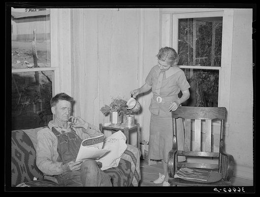 Mr. and Mrs. Craig at home. Pie Town, New Mexico