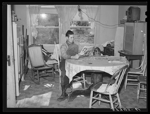 Barn on farm of Elof Hansen, small farmer and FSA (Farm Security Administration) client in Yuba County, California. He owns forty-seven acres but has federal land bank loan of twenty-two hundred dollars on his land (as of March 13, 1939).  His farm plan calls for nine acres of peaches, ten in alfalf