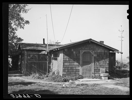 Farm home of Jo Webster, small farmer in El Camino district. Tehama County, California