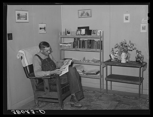 Corner of the living room in home of Mr. Schmidt, member of the Mineral King cooperative farm. Tulare County, California