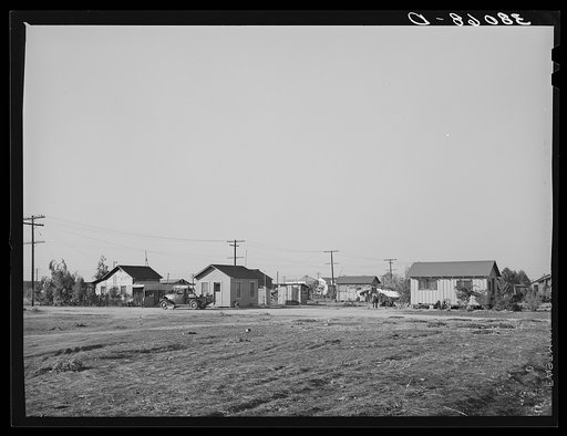 Houses in Earlimart, California
