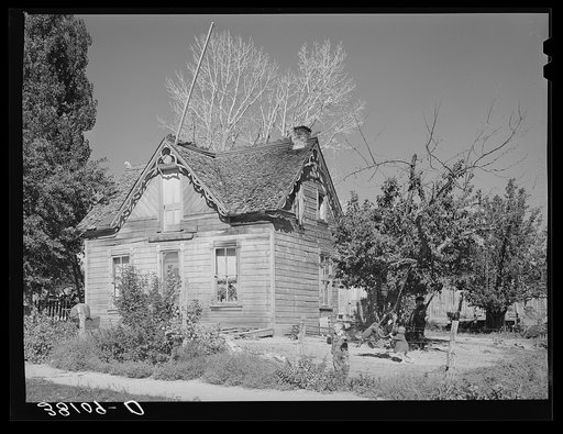 Untitled photo, possibly related to: Old Mormon house at Tropic, Utah