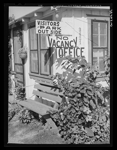 No vacancy sign at approved tourist court. Corpus Christi, Texas