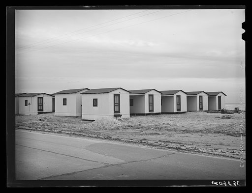 New tourist courts about three miles from naval air base under construction at Corpus Christi, Texas