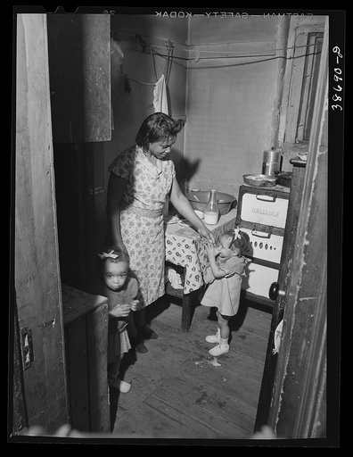 Kitchen of railroad worker. Chicago, Illinois