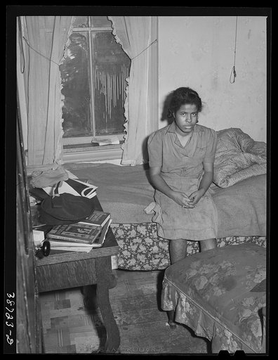Bedroom of Negro girl. Chicago, Illinois