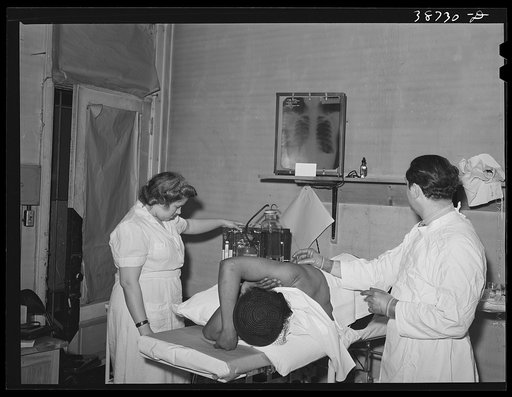 Pneumo-thorax treatment in municipal tuberculosis sanitarium. Mostly Negroes are treated at this particular location. Chicago, Illinois
