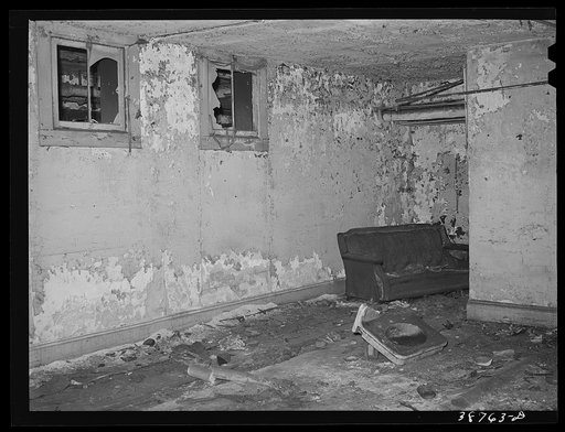 Room in abandoned building formerly used for hospital. Chicago, Illinois