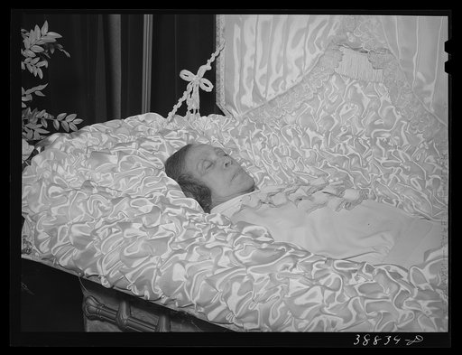 Untitled photo, possibly related to: Death. Chicago, Illinois