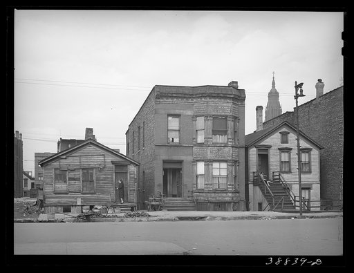 Untitled photo, possibly related to: Housing in Negro section of Chicago, Illinios
