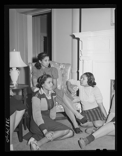 NYA (National Youth Administration) girls and instructor at Good Shepherd Community Center. Chicago, Illinois